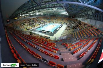 http://www.sportowefakty.pl/siatkowka/zdjecia/galeria/6423/azs-czestochowa-bbts-bielsko-biala-30/35-285026#photo-start