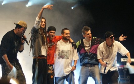 zespół Afromental, źródło:www.foter.com